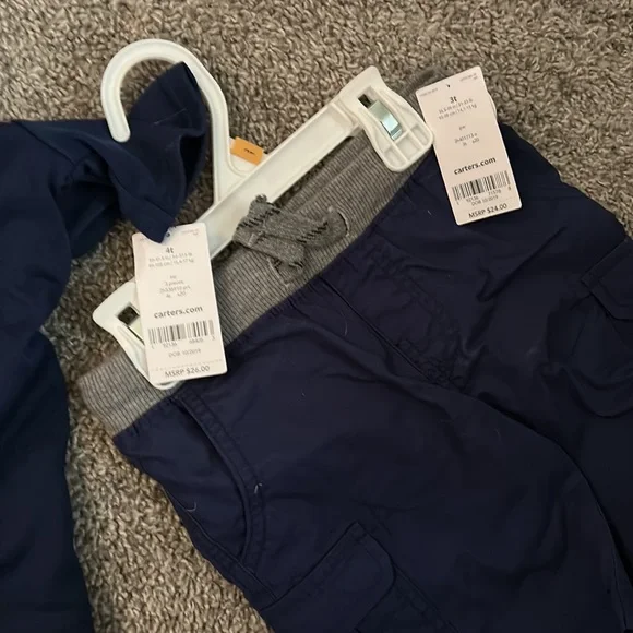 So cute! Carter’s full boys pj set! - Picture 4 of 7